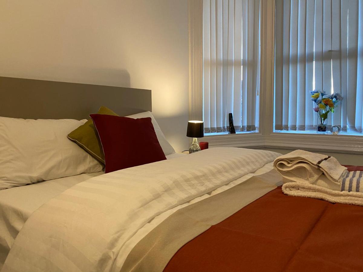 Heaton Park Road Professional Lets Apartamento Newcastle Upon Tyne Exterior foto
