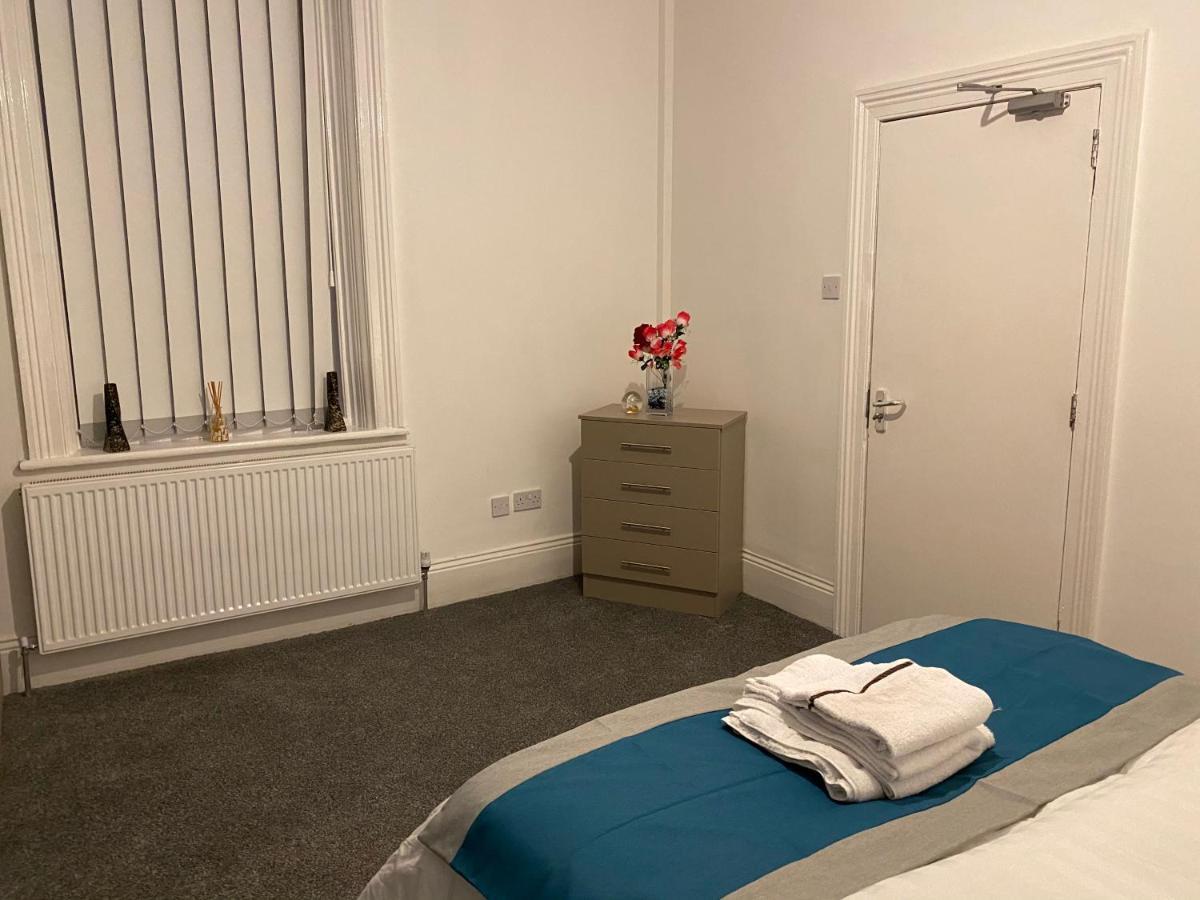 Heaton Park Road Professional Lets Apartamento Newcastle Upon Tyne Exterior foto