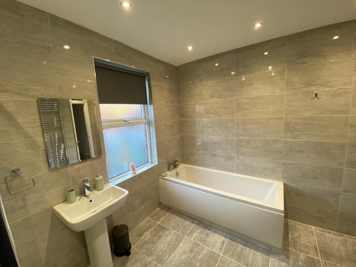 Heaton Park Road Professional Lets Apartamento Newcastle Upon Tyne Exterior foto