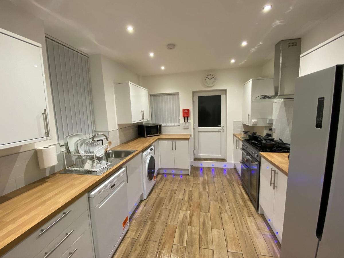 Heaton Park Road Professional Lets Apartamento Newcastle Upon Tyne Exterior foto
